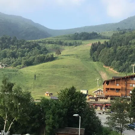Sci Ai Piedi Apartman *